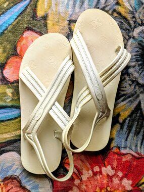 The Original Criss-Cross FLOJOS Sandals - GVC